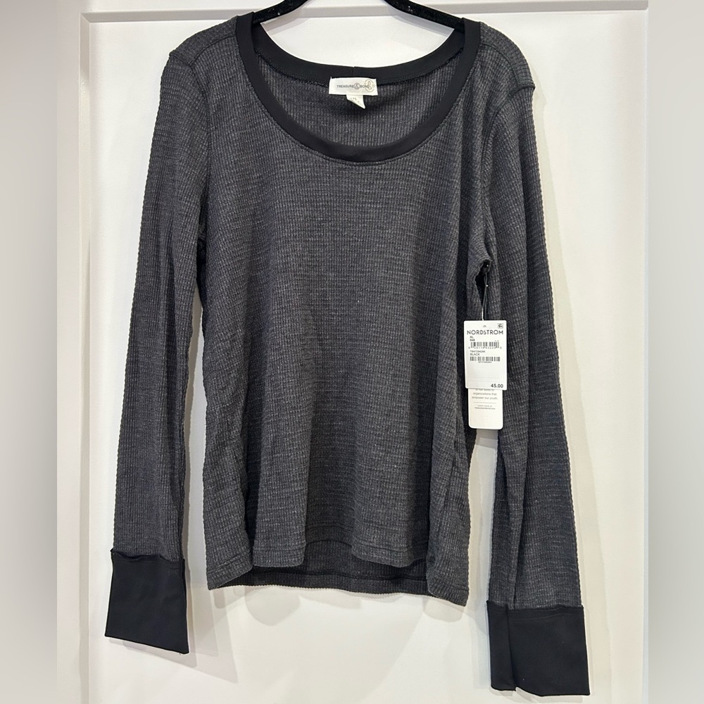 Treasure & Bond Charcoal/Black Long Sleeve Top